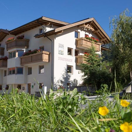 Villa Kinderbauernhof Ierzerhof Arzl im Pitztal Exterior foto